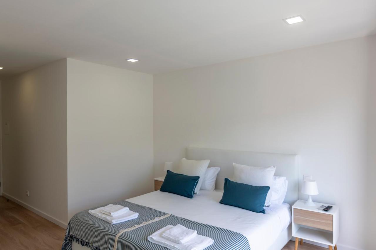 Beach & Sea Guesthouse เอสปีโญ ภายนอก รูปภาพ