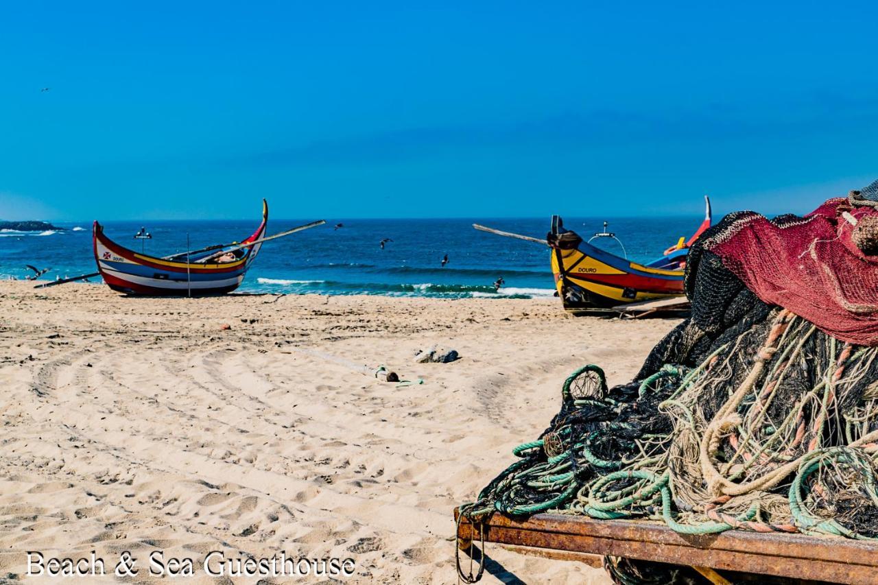 Beach & Sea Guesthouse เอสปีโญ ภายนอก รูปภาพ