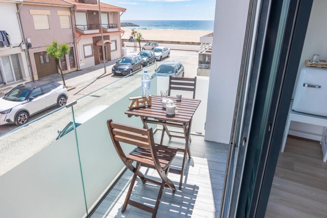 Beach & Sea Guesthouse เอสปีโญ ภายนอก รูปภาพ
